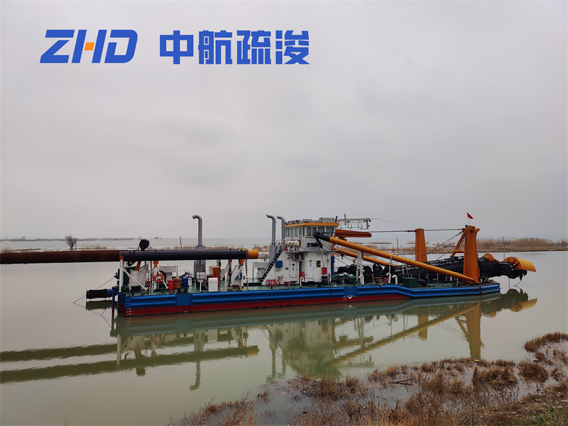 钻探式抽沙船